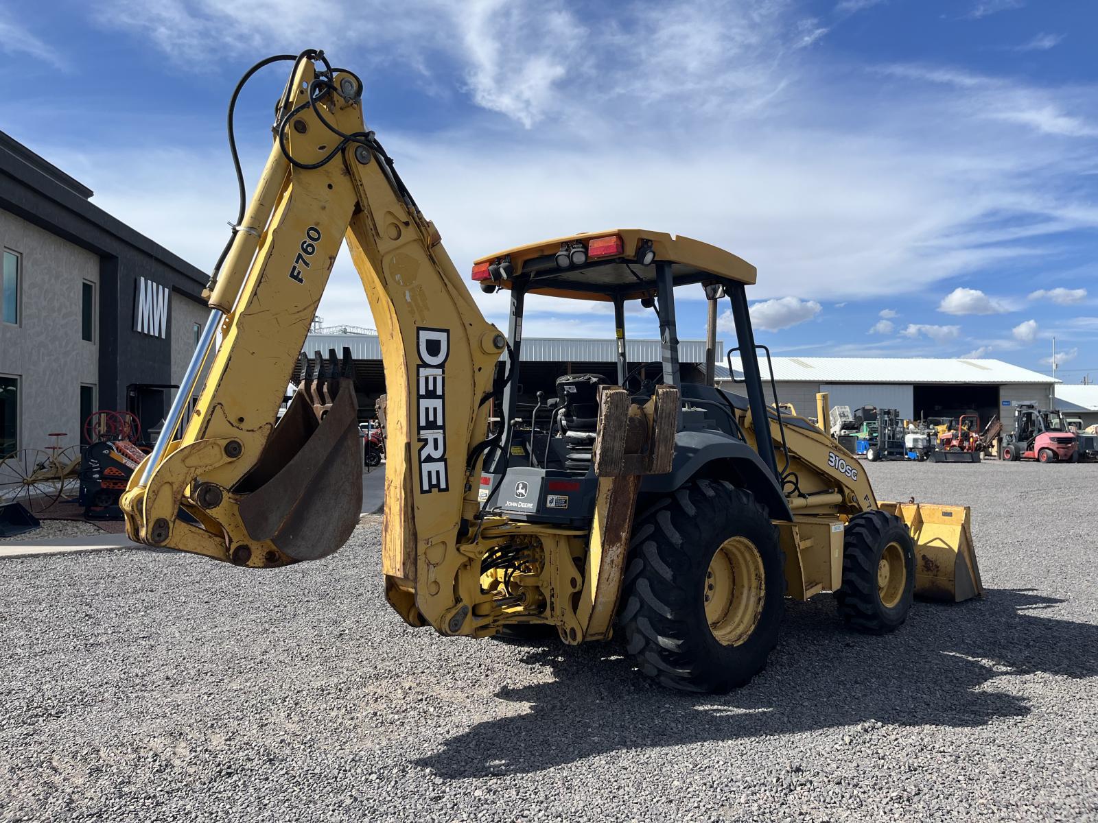 ./imagenes/INVOICE/2019/17749/BACKHOE JOHN DEERE 310SG (11).JPG